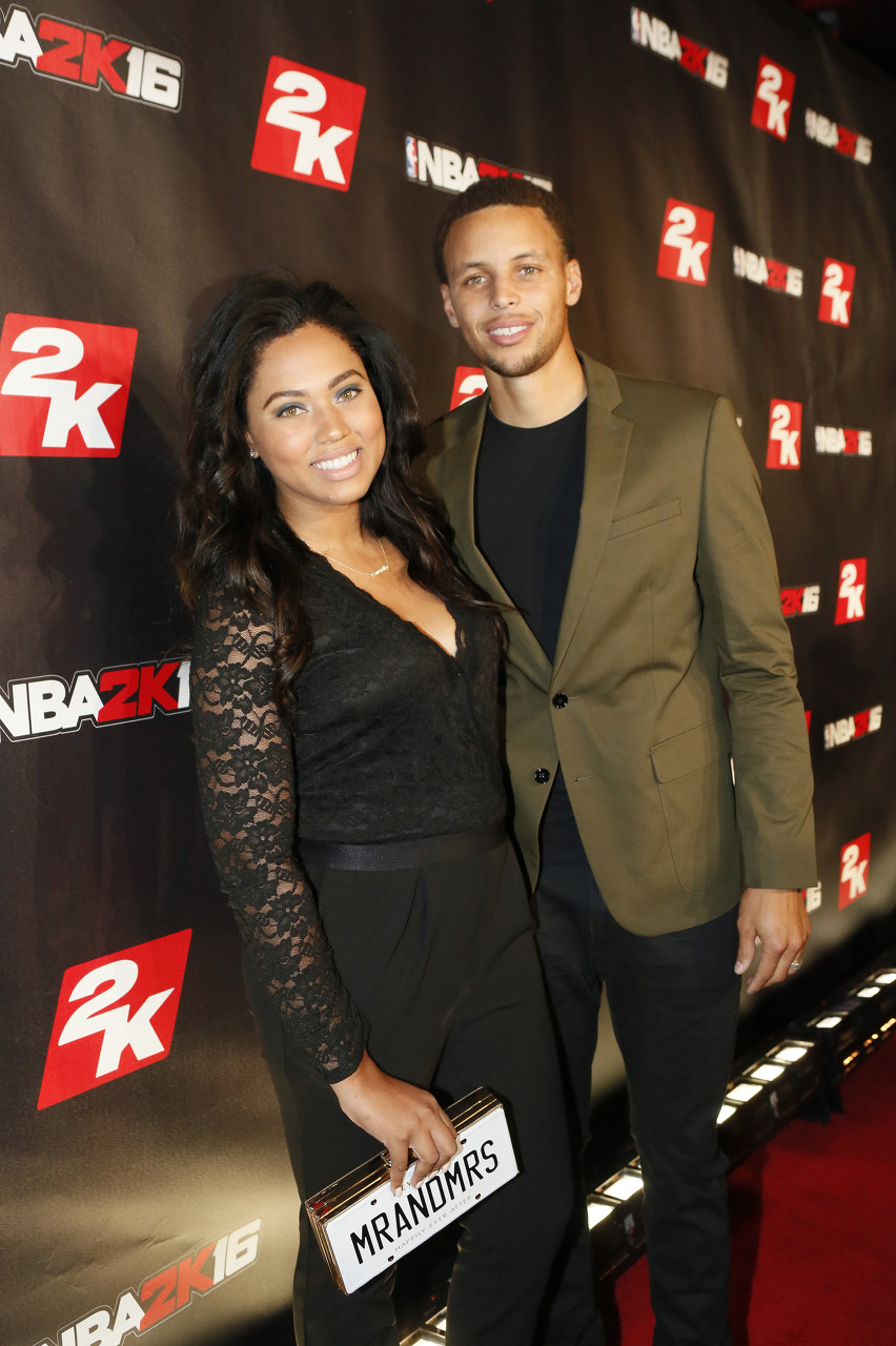 夸梅:库里的错在于找了不爱自己的女人 她会分走你一半财产